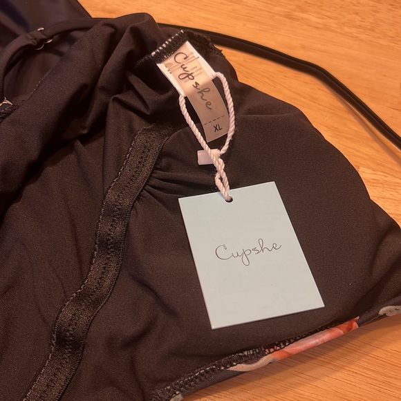 Rose Swimsuit by Cupshe *BRAND NEW WITH TAGS* - Picture 3 of 5